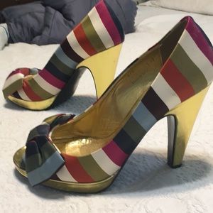 Rainbow Daisy Legacy Stripe Signature Pumps